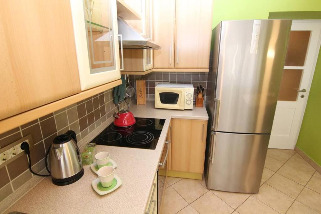 Fast Friend - Cozy Apartment In The Center With Private Garage Rijeka Exterior photo